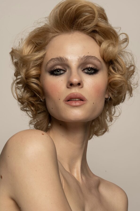 Portrait Beauty RAWs photos