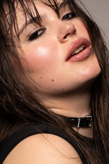 Raw photo for retouch